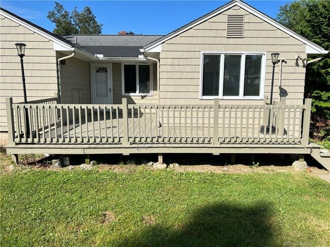 Building Photo - 54 Barstow Dr