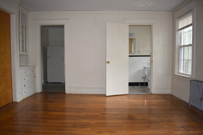 Building Photo - 61 Slater Ave