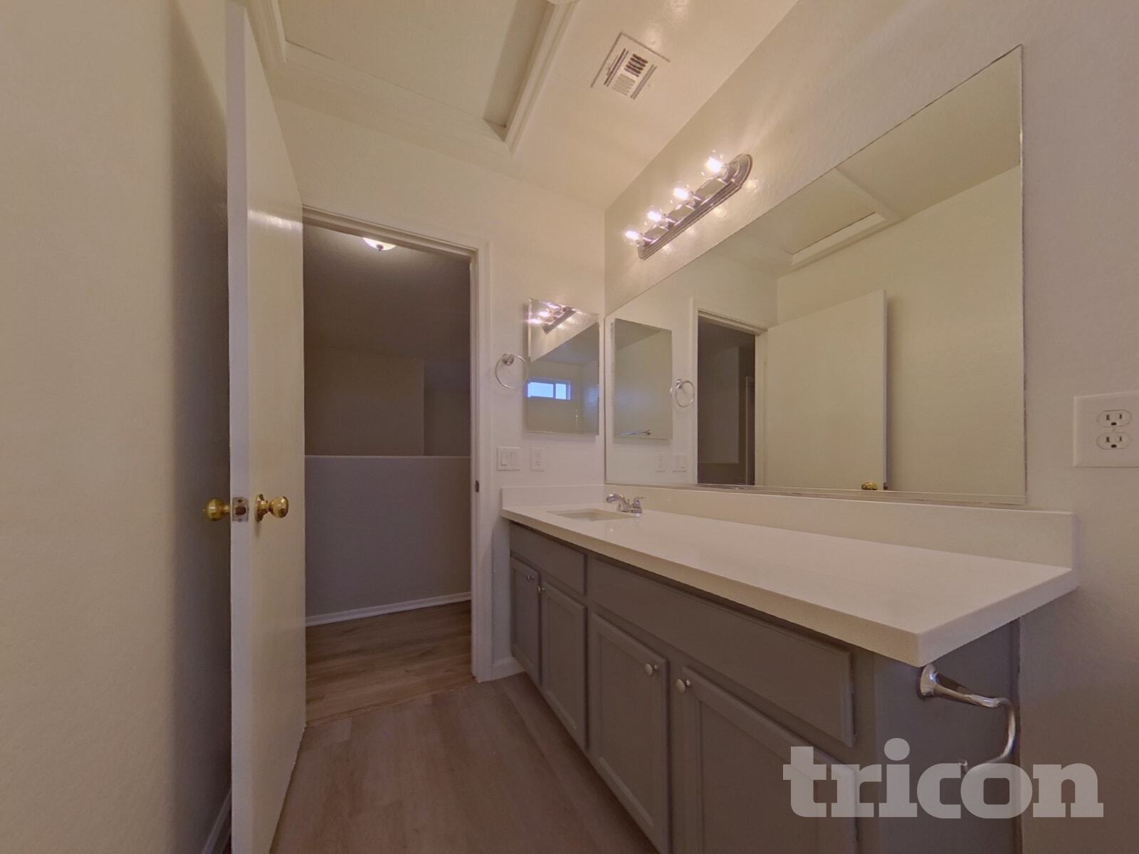 Building Photo - 1368 S 228th Dr