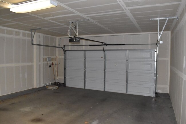 Building Photo - Lovely Southtown home located on a court close to Magnolia Park!