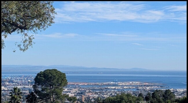 Building Photo - Resort-Style Living with Pool & Iconic Coastal Views