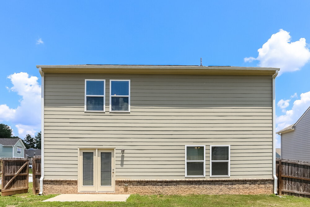 Building Photo - 3695 Place Dr