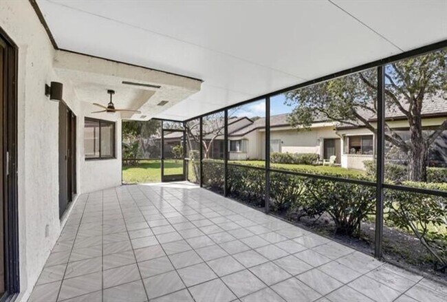 Building Photo - 373 SW 94 Terrace