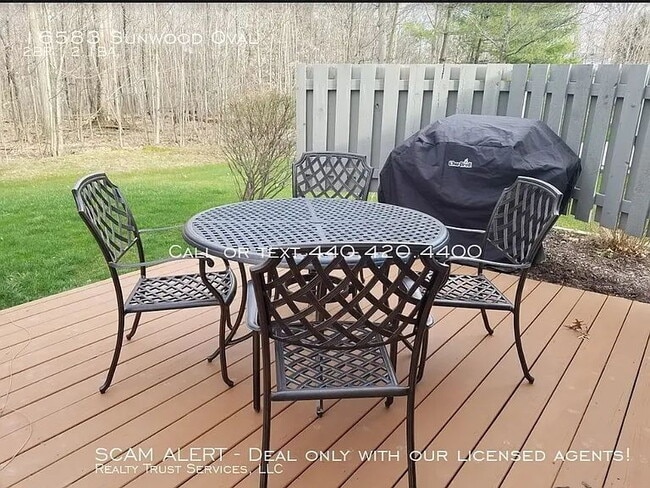 Building Photo - 16583 Sunwood Oval