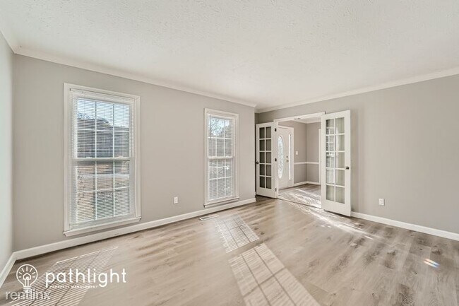 Building Photo - 5 br, 2 bath House - 109 Jay Wood Dr UNIT