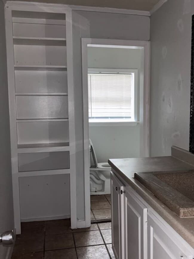 Building Photo - 119 S Canton Club Cir