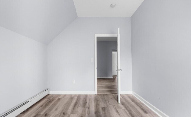 Building Photo - 104 Buena Vista Ave