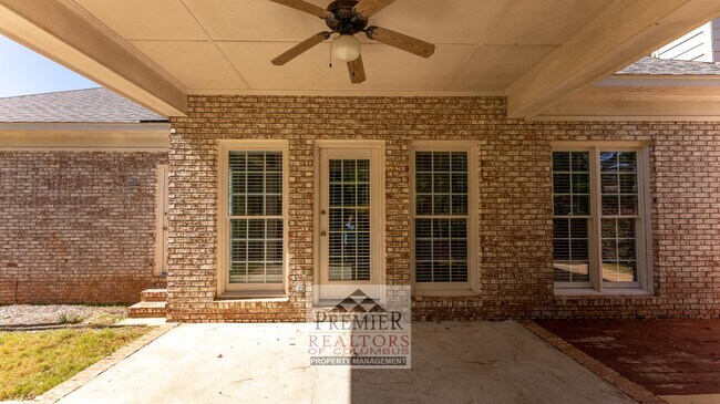 Building Photo - 6766 Bridge Way
