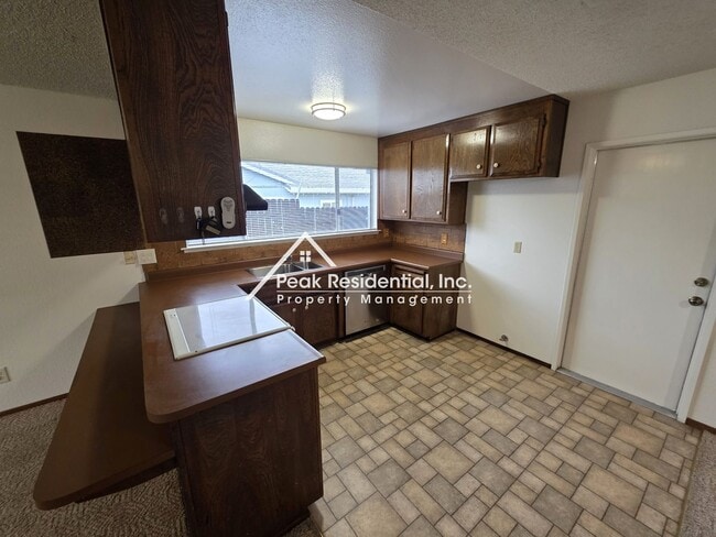 Building Photo - Charming 3bd/2ba Citrus Heights Home