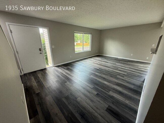 Building Photo - 1935 Sawbury Blvd