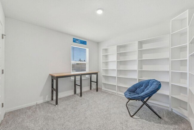 Building Photo - 25 Riverwalk Xing