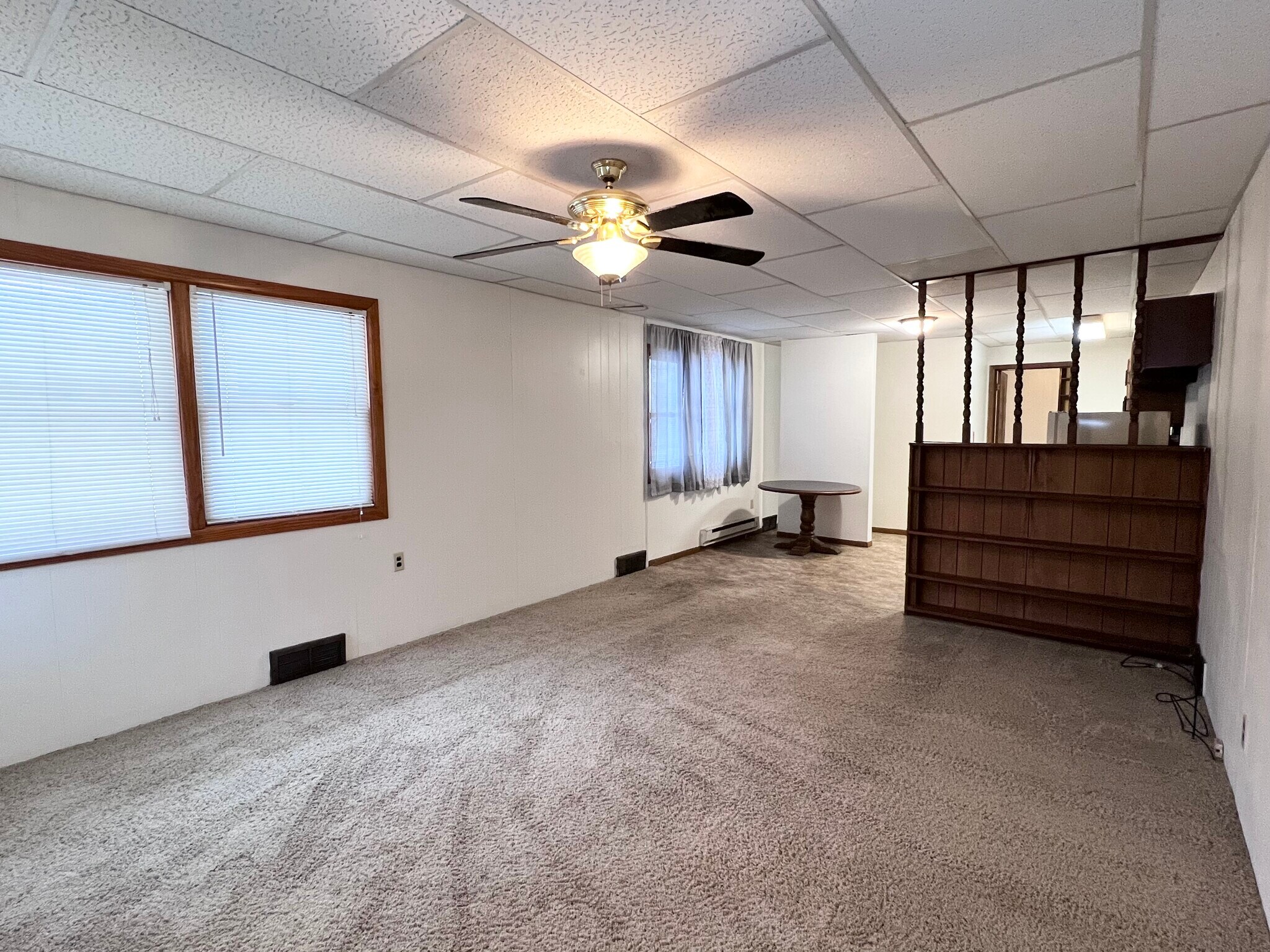 Building Photo - 609 N Pokegama Ave