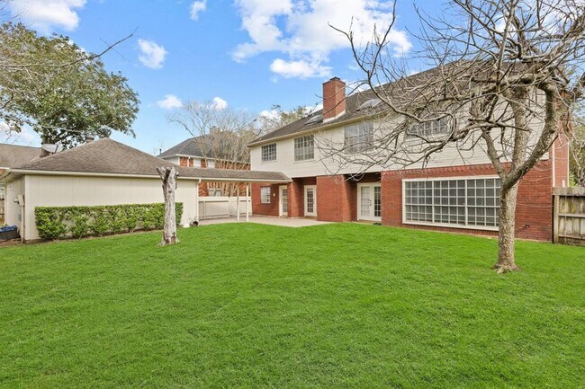 Building Photo - 3718 Stocksbridge Dr