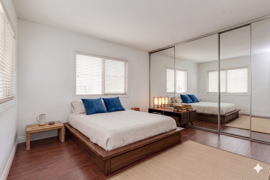 2nd Bedroom - 4311 Coldwater Canyon Ave