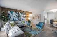 Building Photo - 2627 N 45th Ave