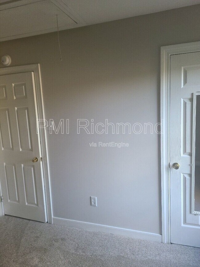 Building Photo - 7172 Mill Valley Rd
