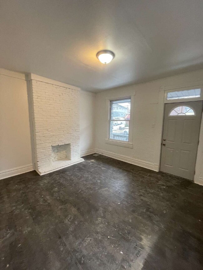 Building Photo - Charming 2-Bedroom Rental Home in Greensburg