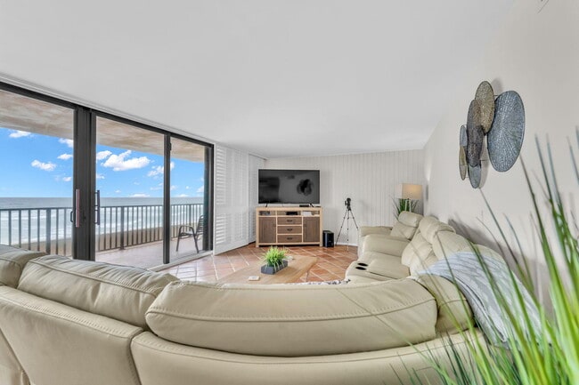 Building Photo - 3610 S Ocean Blvd