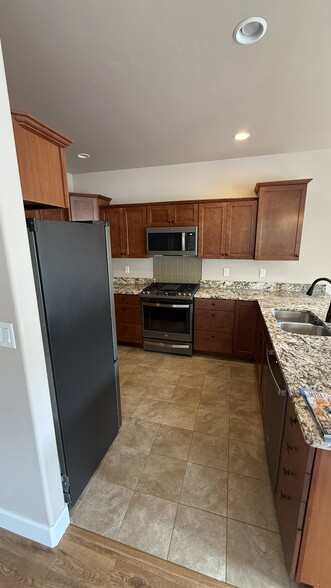Building Photo - 491 Tiara Rado Ct