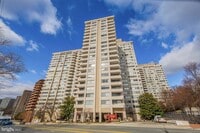 Building Photo - 4515 Willard Ave