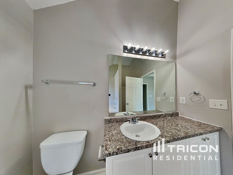 Building Photo - 5195 Bridle Point Pkwy