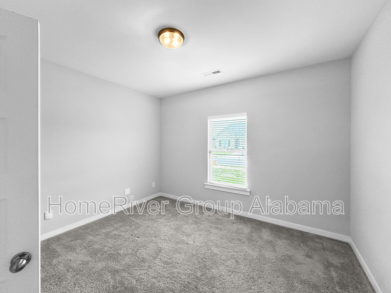 Building Photo - 215 John Harold Dr