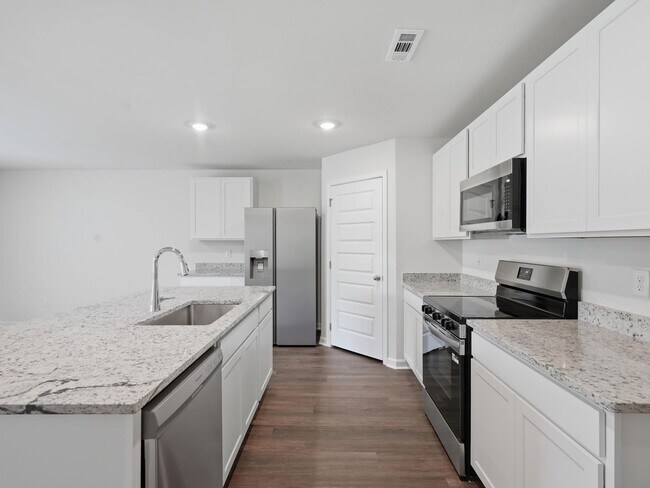 Building Photo - 9919 Sequoyah Cv Dr SE