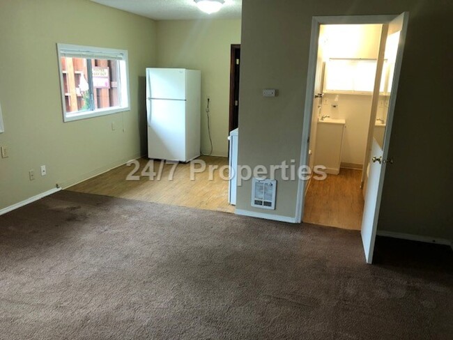 Building Photo - 2024-304MF