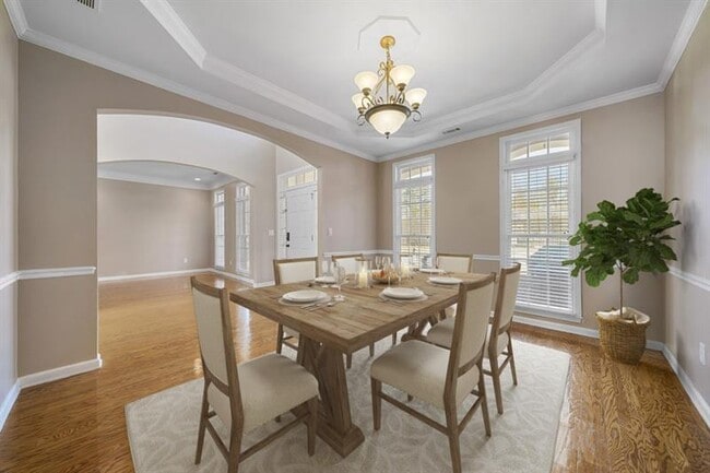 Building Photo - 130 Candler Ct