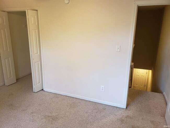 Building Photo - 3471 S Oaklawn Cir