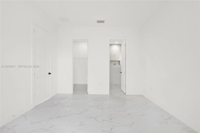 Building Photo - 66 Organ St