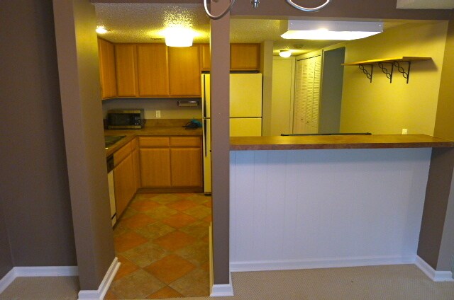 Building Photo - 108 Burwash Ave