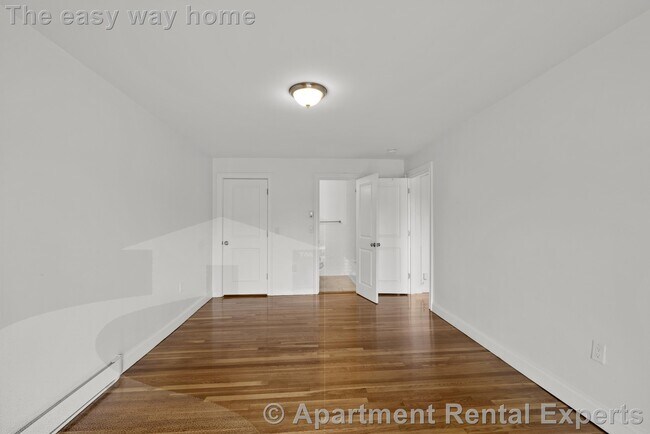 Building Photo - 134 Summer St