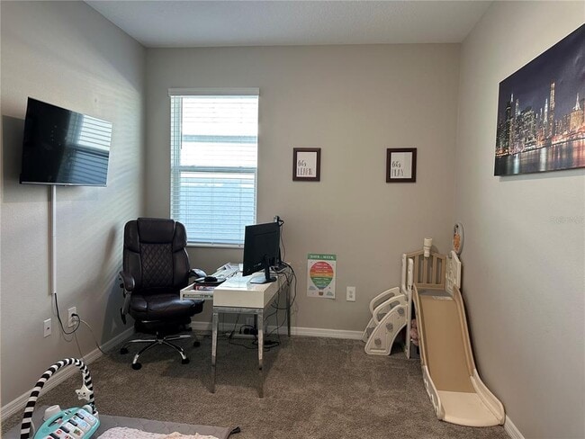 Building Photo - 751 Staffora St