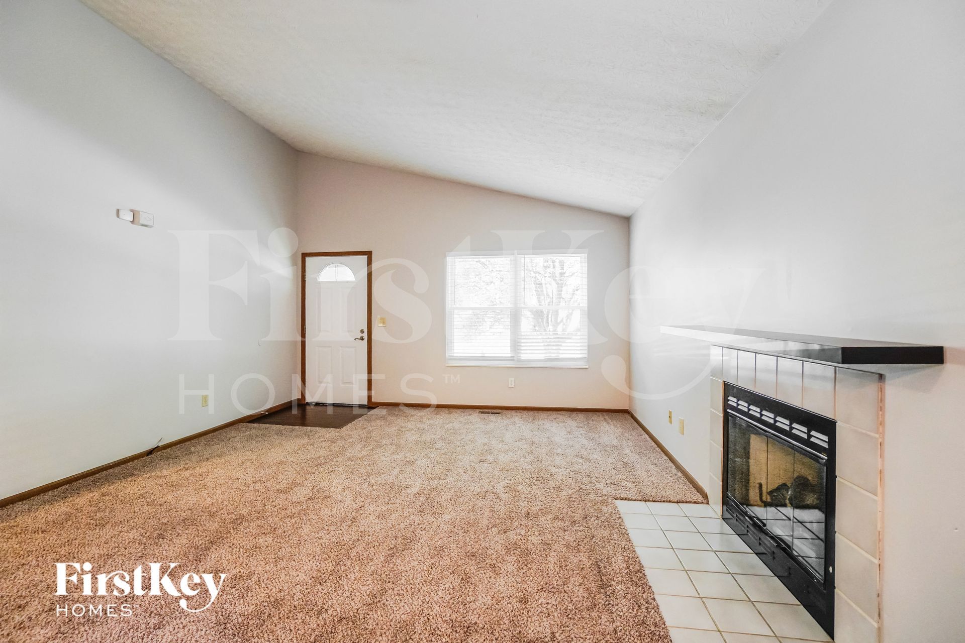 Building Photo - 1634 Golden Cloud Ln