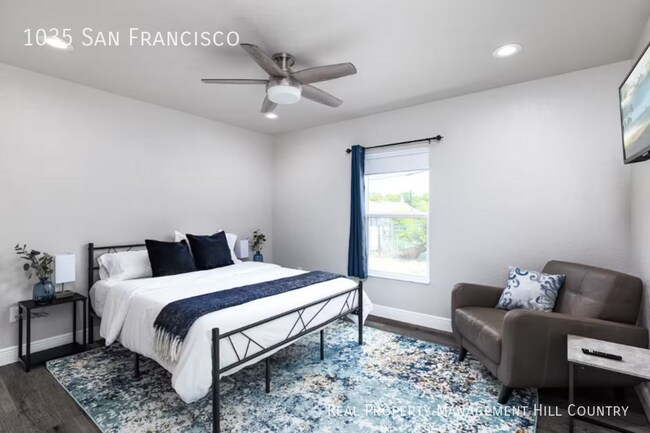 Building Photo - 1035 San Francisco