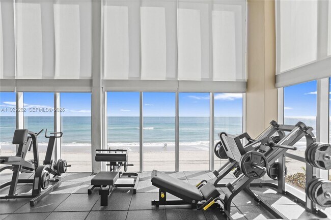 Building Photo - 1850 S Ocean Dr