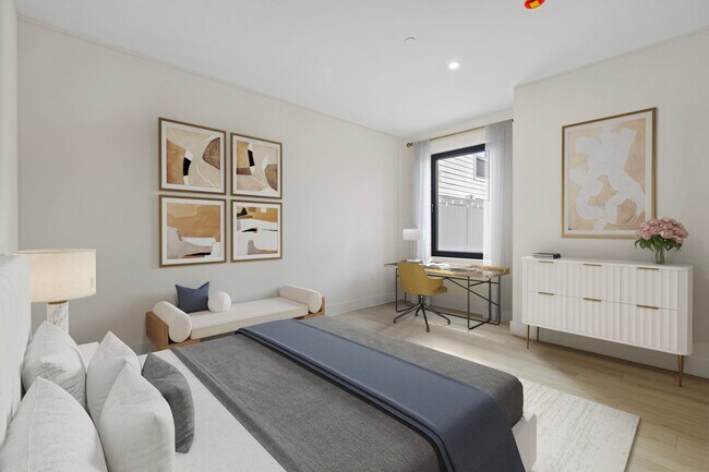 Building Photo - 4525 Bergenwood Ave