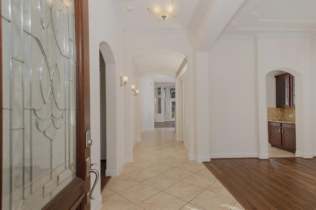 Building Photo - 46 Caprice Bend Pl