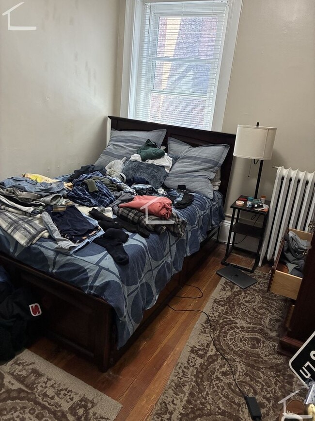 Building Photo - Rare 4 bed in Beacon hill....