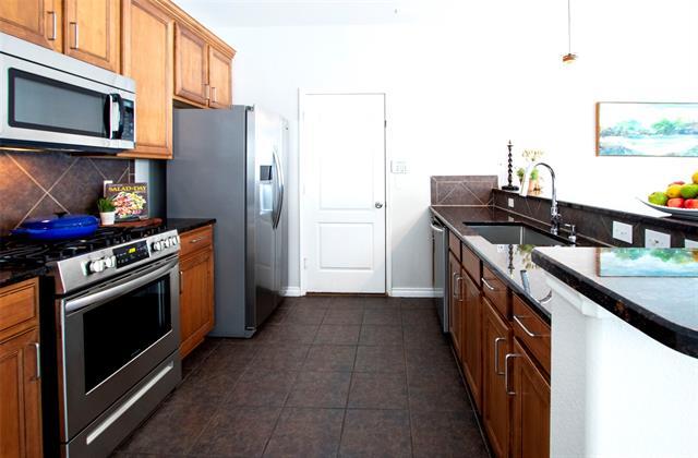 Building Photo - 6896 Regello Dr