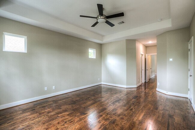 Building Photo - 3619 Alba Rd