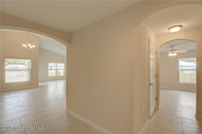Building Photo - 8415 99th Ct