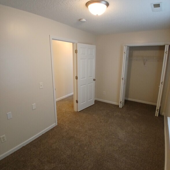 Building Photo - 202 Webb Wheeler Rd