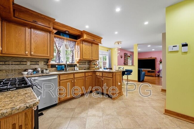 Building Photo - 5447 Wintercreek Dr
