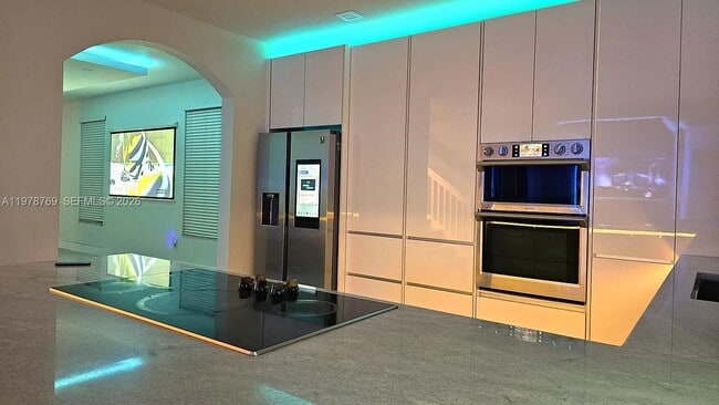 Building Photo - 17070 SW 91st St