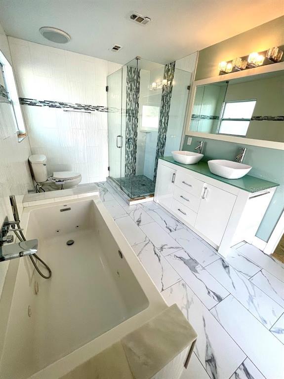 Building Photo - 3268 Buckhorn Dr