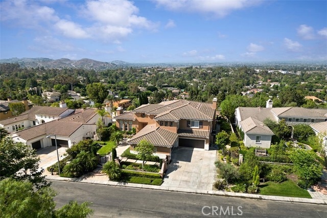 Building Photo - 2528 N San Miguel Dr