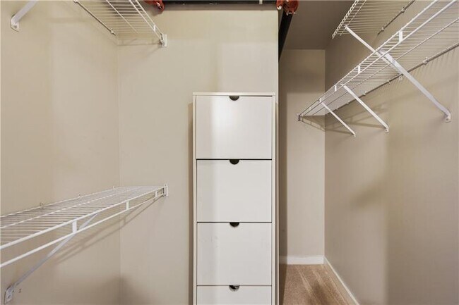 Building Photo - 232 19th St NW