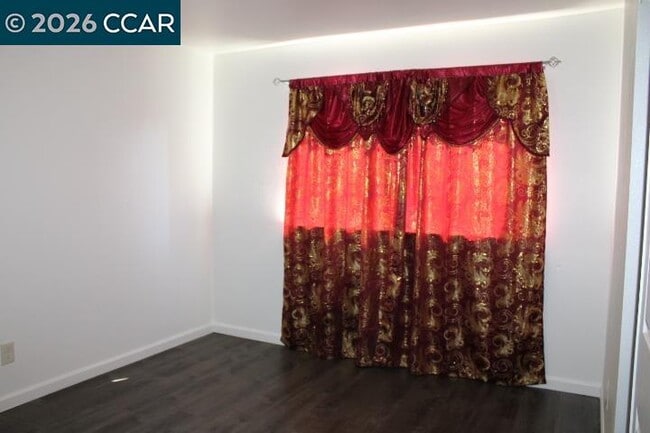 Building Photo - 3800 Waller Ave